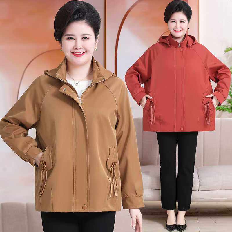 加肥加大中老年人女装特大码200斤春秋装休闲风衣外套胖妈妈衣服