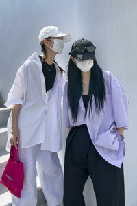 高级感短袖衬衫女春夏慵懒风设计感小众情侣衬衣薄710-3422P45图片
