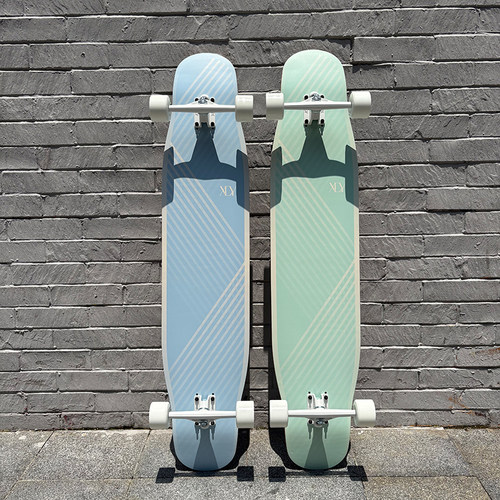 XDY长板专业板竹马系列成人舞板全能平花板四轮刷街代步滑板