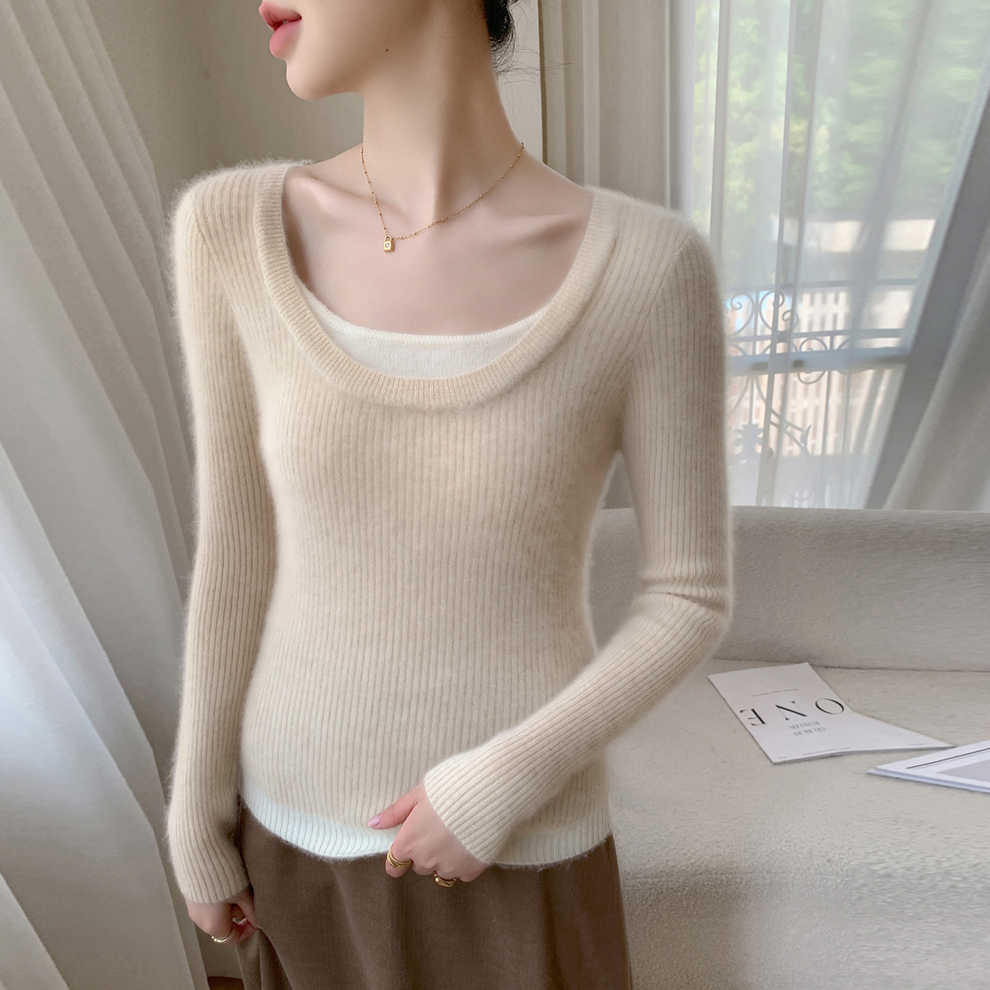 修身显瘦假两件羊绒打底衫女