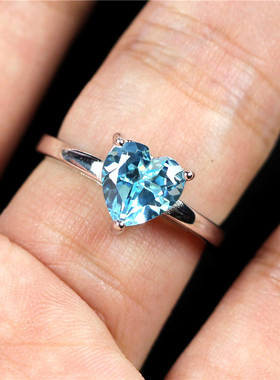 心形海蓝宝戒指简约浅蓝色宝石