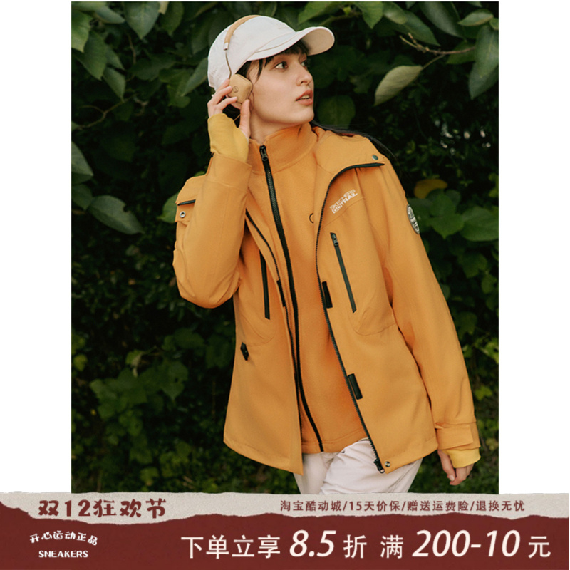 斯凯奇女户外冲锋衣外套运动