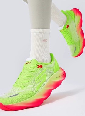 Skechers斯凯奇AERO BURST爆速女高回弹专业246210跑步鞋172210