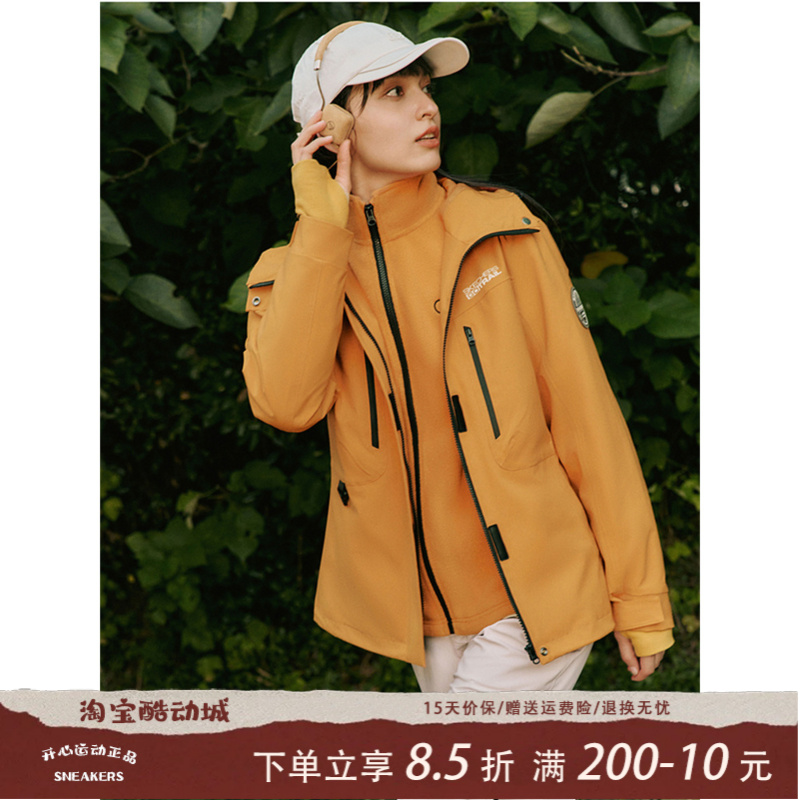 斯凯奇女户外冲锋衣外套运动