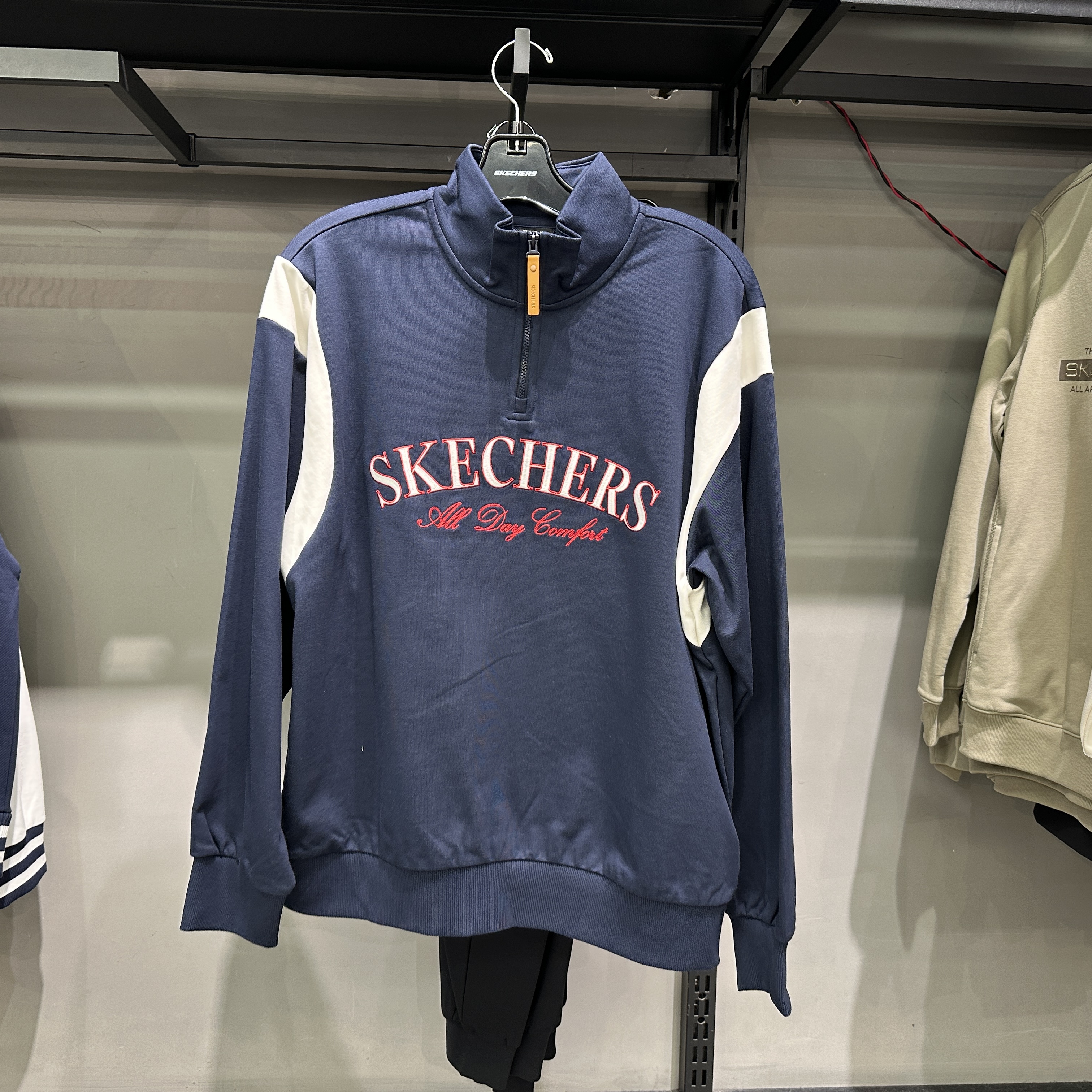 Skechers斯凯奇马年限定新年款男女时尚立领撞色宽松卫衣L126U013