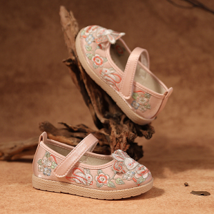 汉服绣花鞋女童鞋民族风兔子刺绣布鞋儿童舞蹈鞋牛筋底中国风鞋子