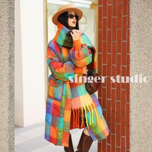 2025冬季新款羽绒服女中长款过膝格纹印花时尚洋气保暖白鸭绒外套