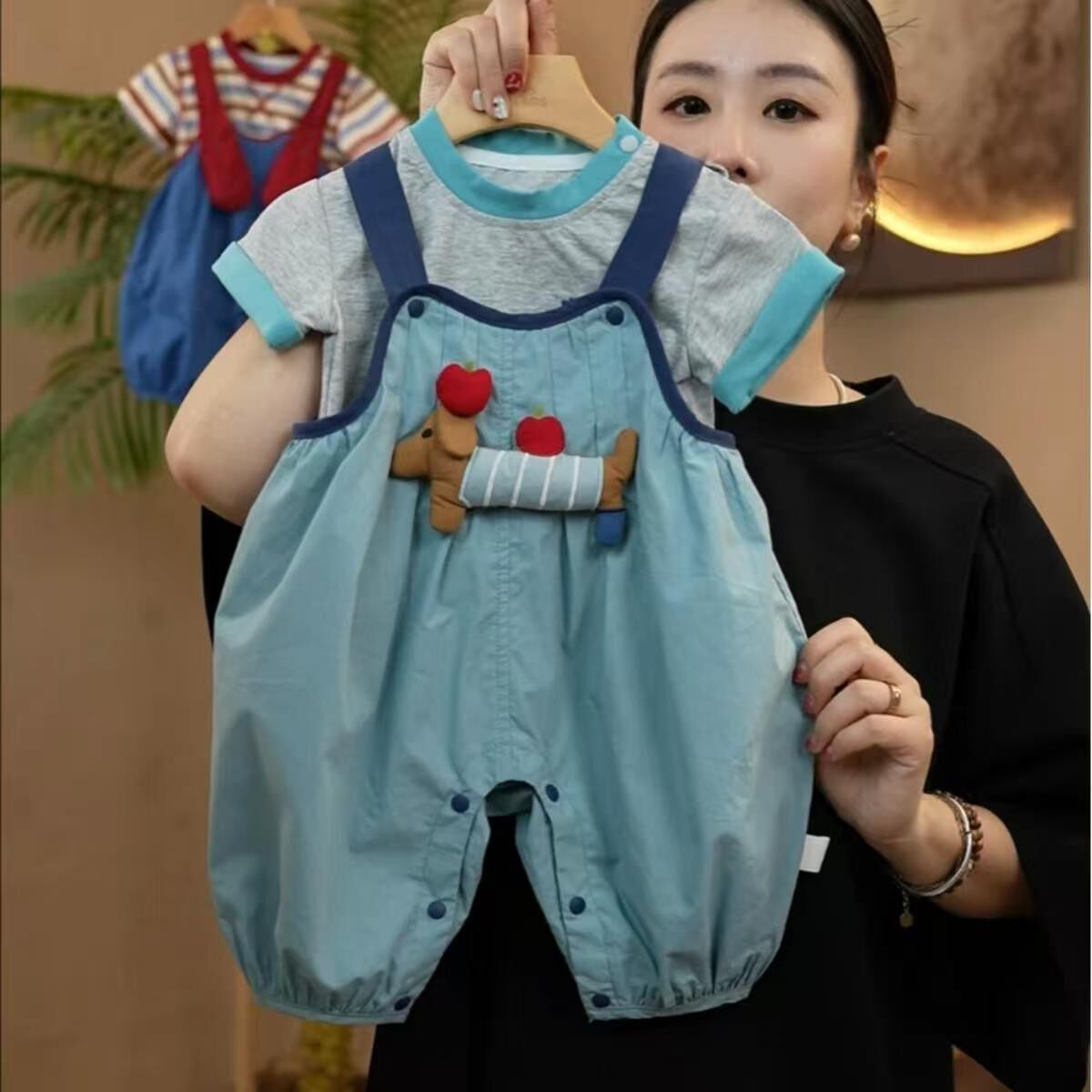 腊肠狗 夏季新款男女婴儿时尚透气外出服宝宝爆款短袖背带裤套装