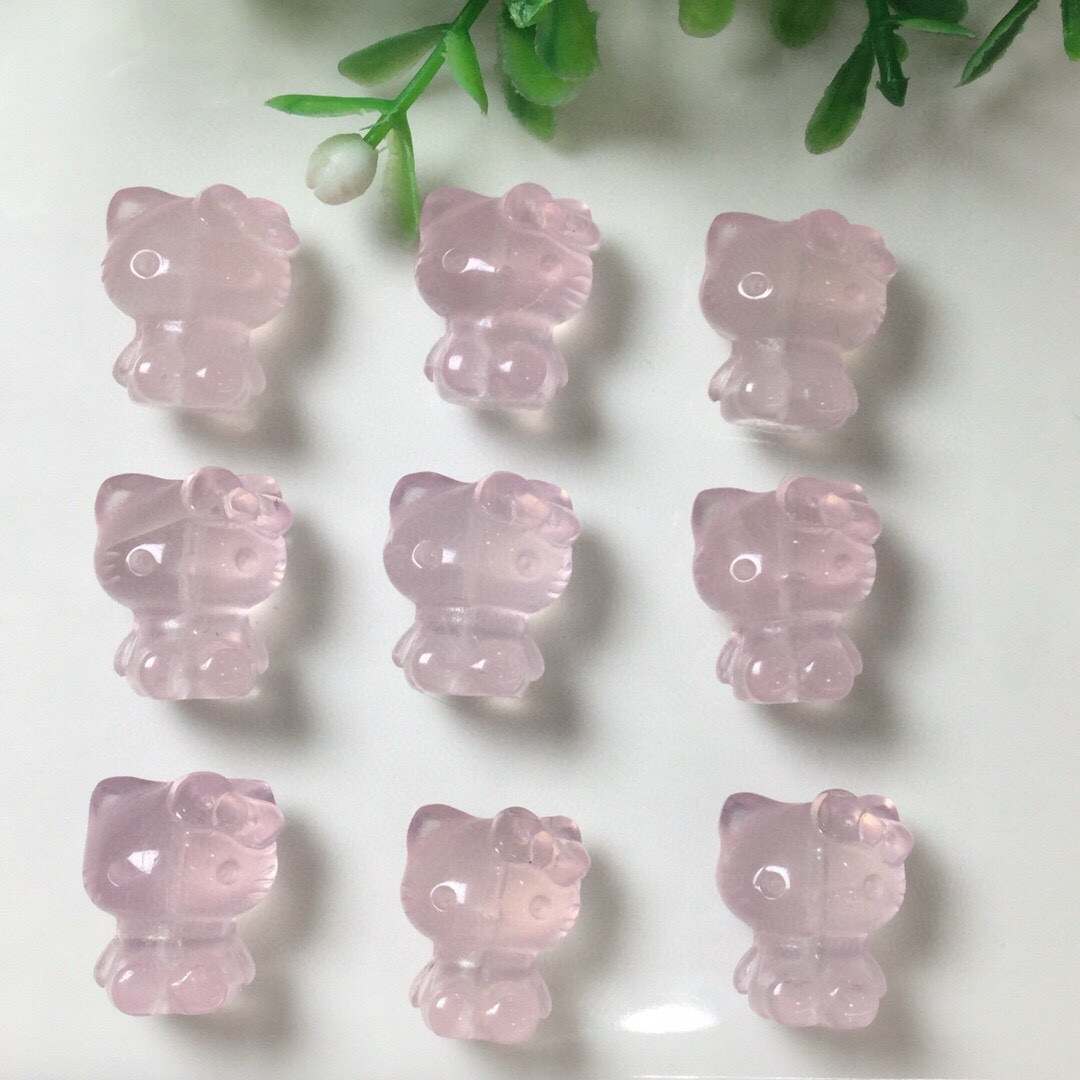 天然粉水晶kt猫雕刻件手工DIY手链项链吊坠滴溜串链饰品配件