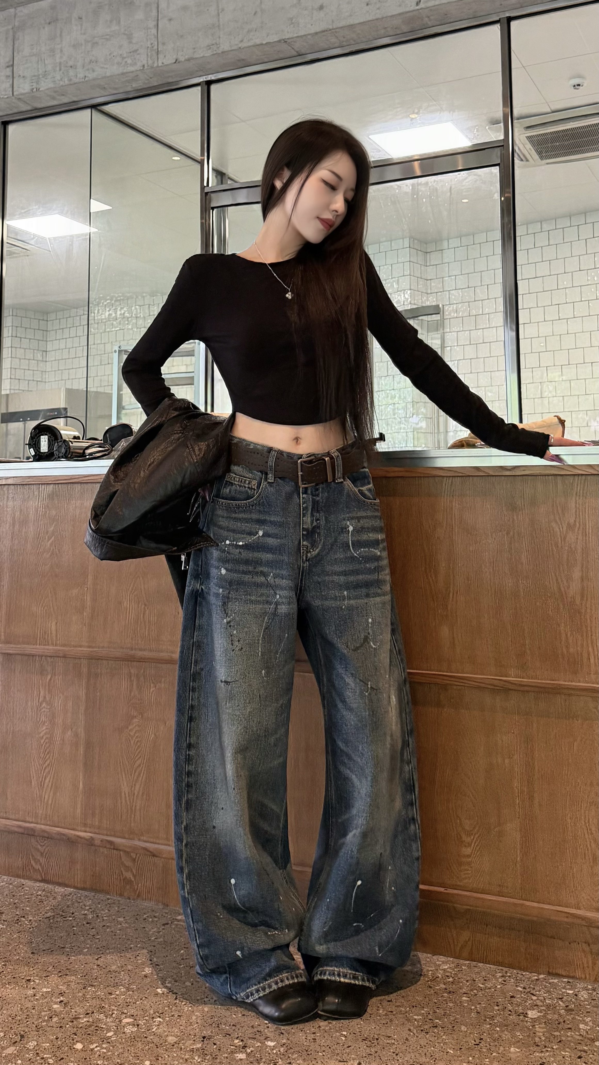 十三行VIP+ 50003秋季弯刀阔腿牛仔裤怀旧宽松直筒拖地裤女图片