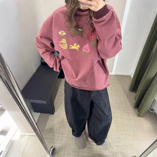 法式 ~~ 2025秋冬烫金天使骆驼印花毛线圈卷边圆领宽松卫衣