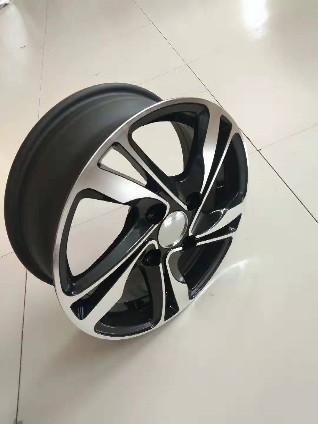 金彭d70C70金鹏D70铝合金轮毂铝轮铝圈15565r13电动汽车轿车铝圈