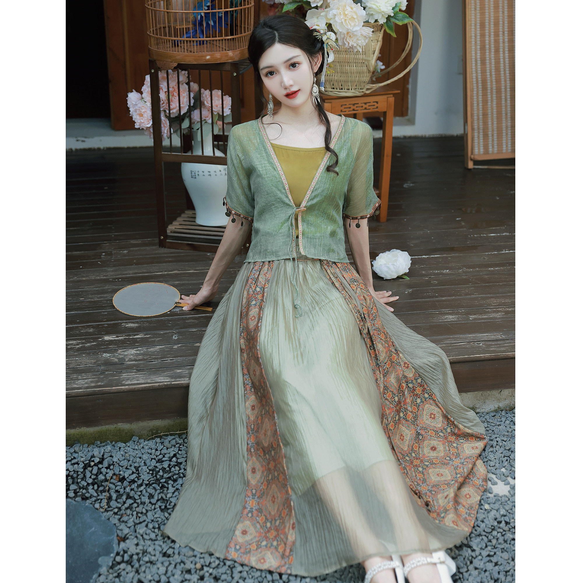 새로운 중국 스타일 국가 스타일 개선 HANFU 정장 2024 여름 새로운 스타일 한 요소 소녀 민족 스타일 스커트 투피스 세트