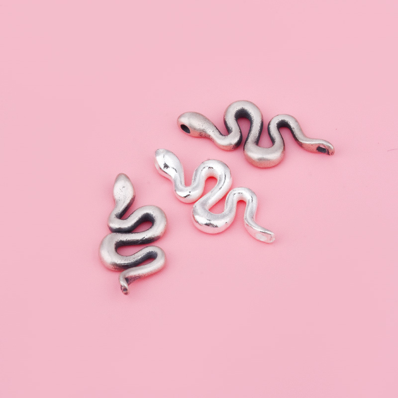 S925纯银小蛇吊坠DIY手作耳饰耳环耳钉材料配件手工串珠手链银饰