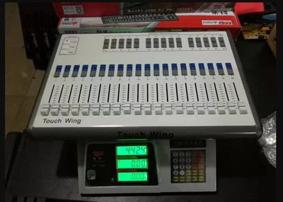 控台完全兼容Tiger Touch Fader Wing 老虎TT控台扩展控制器
