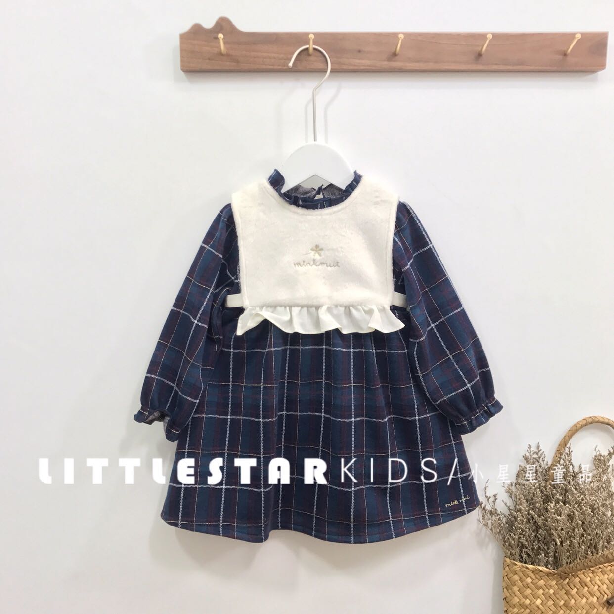 韩国秋冬女童女宝格子连衣裙童装