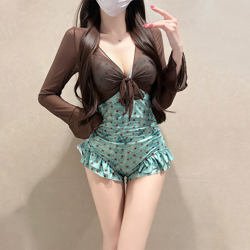 泳衣女款连体两件套长袖复古波点显瘦防晒纯欲修身度假泡温泉泳衣