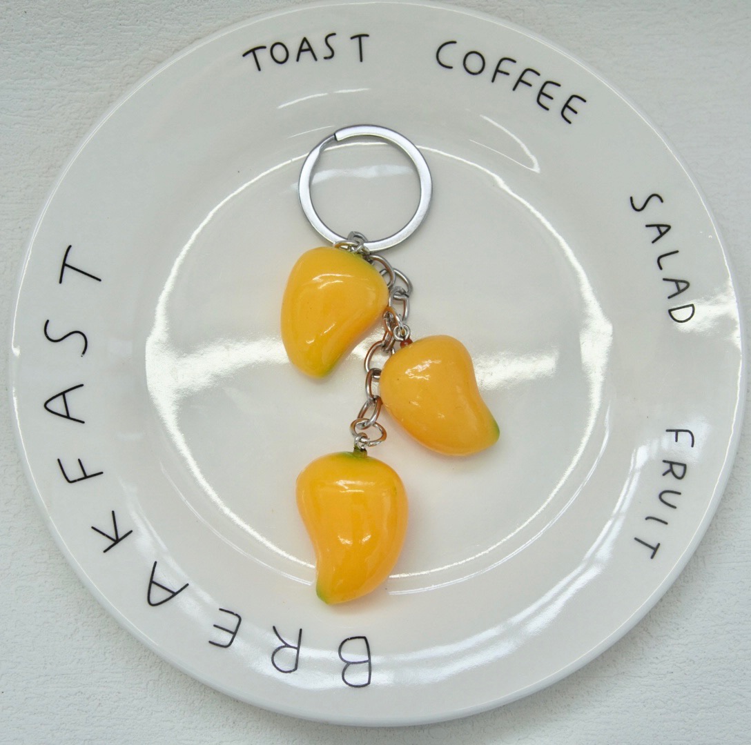 卡通个性潮流水果杨桃芒果树脂钥匙扣女生包包挂件情侣配饰韩版