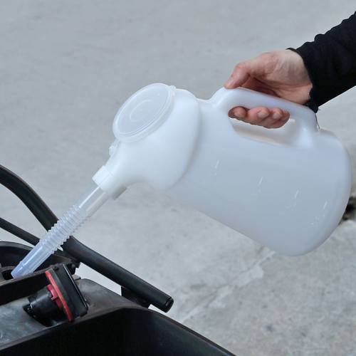 塑料油壶带刻度加油桶1L2升3斤5斤长嘴倒装大容量汽车摩托车机油