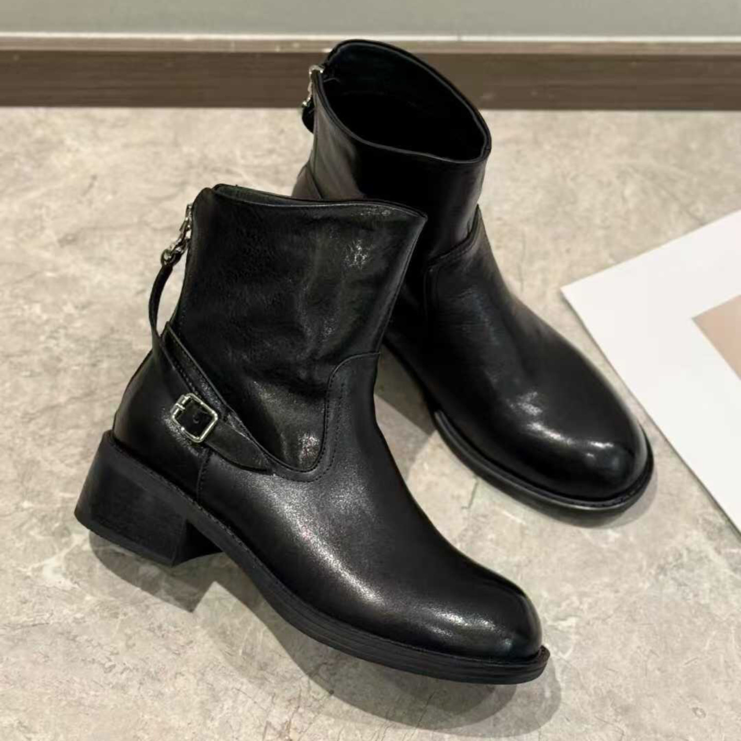 欧货真皮女靴子2025秋冬新款切尔西靴