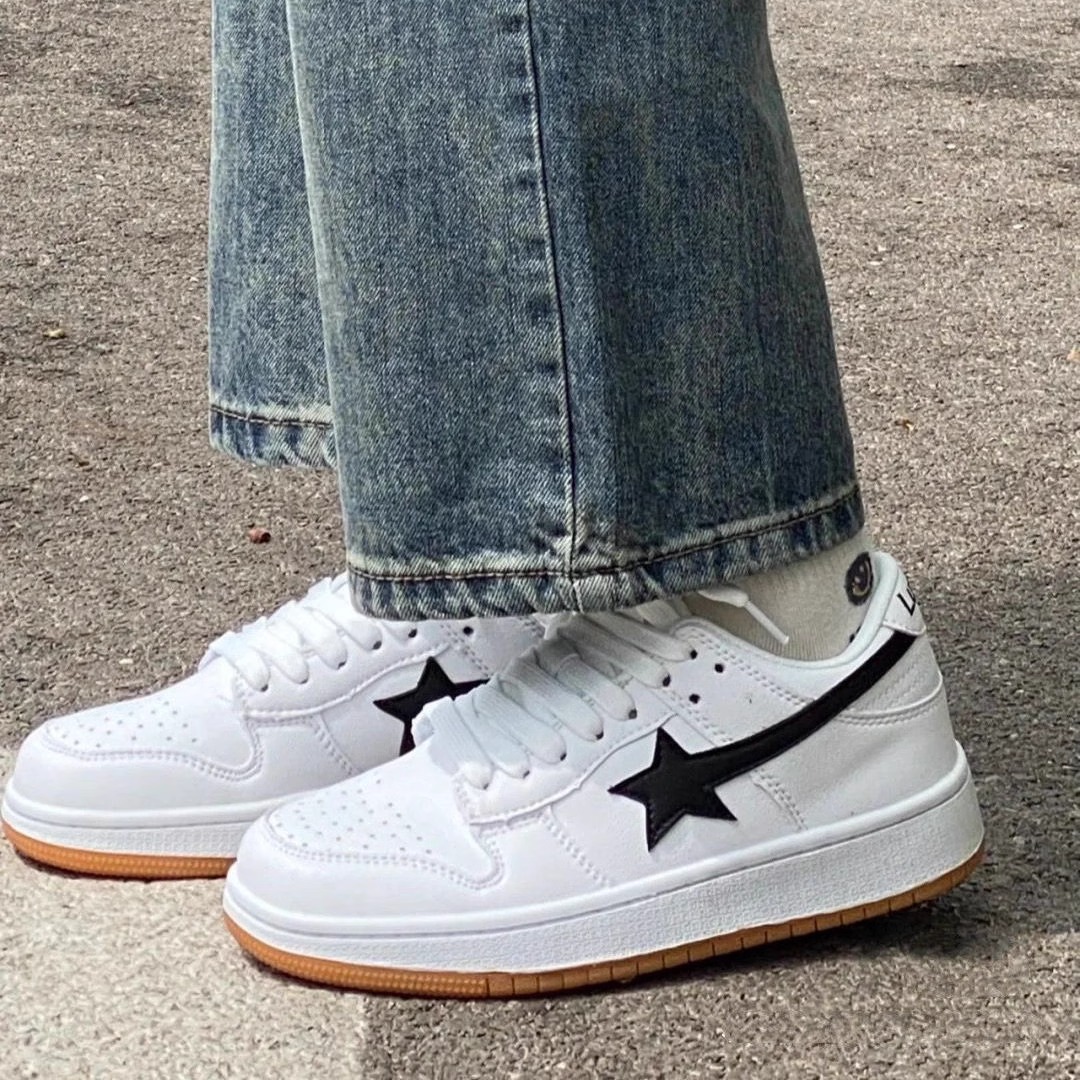 韩版多巴胺星星板鞋女ins学院风厚底拼色休闲鞋2026夏季新款女鞋