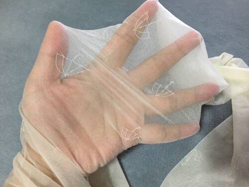 日系t裆奶白色提花丝袜