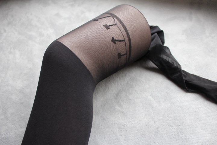 日系假高筒上黑下黑 大腿链条纹连裤袜 可爱假过膝打底袜