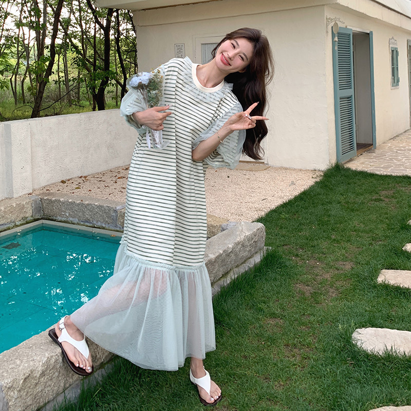 网纱拼接泡泡袖条纹连衣裙女夏季新款高级感宽松绝美鱼尾T恤裙潮,女装连衣裙,2C018
