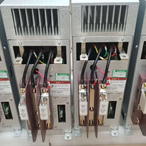 卧龙荣信高压变频器VFS-3600-F-D