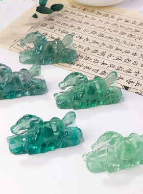 天然水晶绿萤石骏马雕刻件水晶萤石打磨雕刻骏马摆件家居客厅