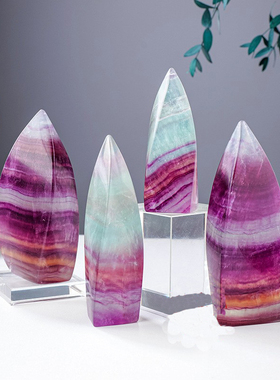 跨境天然水晶石 七彩萤石火炬雕刻件 紫绿萤石原石打磨水晶柱