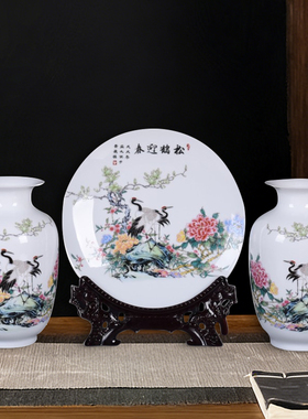 松鹤迎春陶瓷花瓶家居装饰