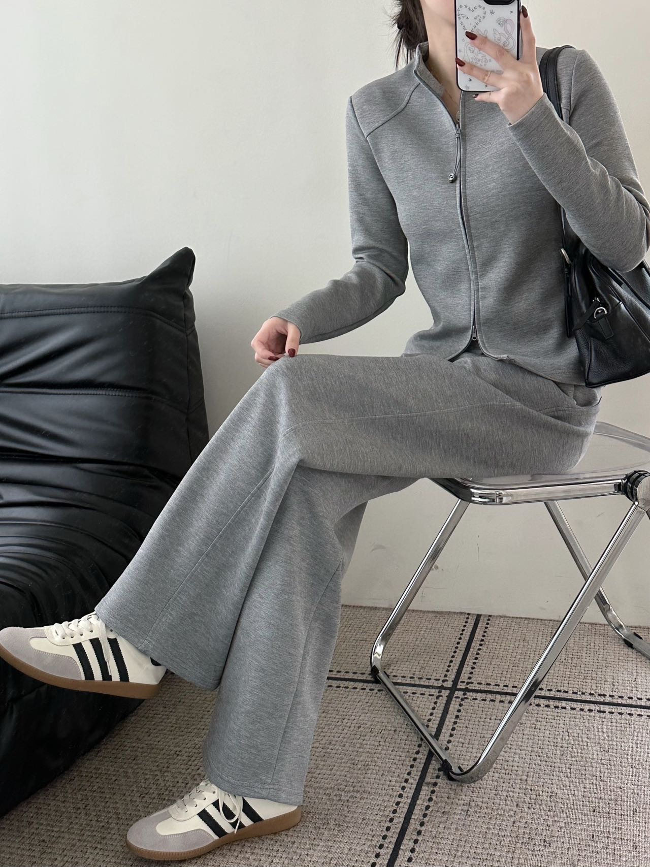 女士休闲运动两件套装2026春季新款立领修身拉链外套+微喇裤长裤