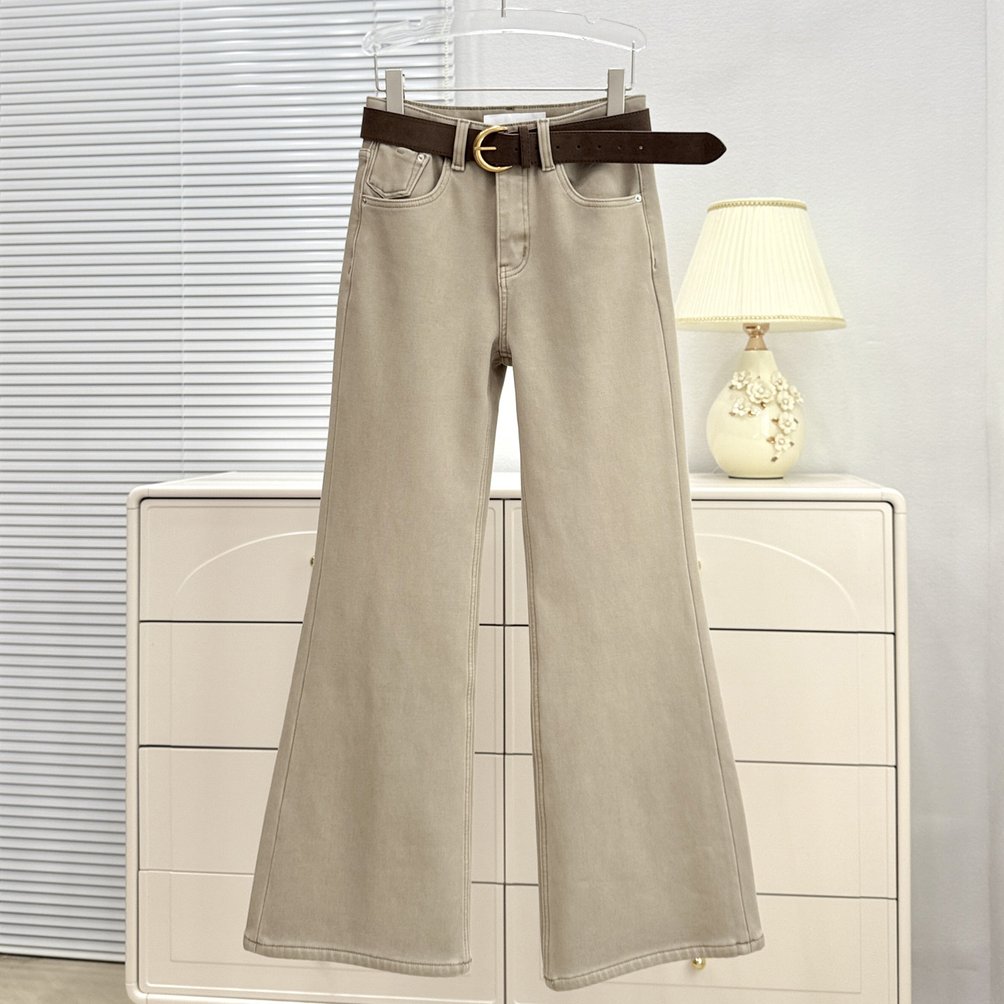 ISMX奶茶色加绒微喇牛仔裤女2025冬季高腰四面弹直筒不贴腿喇叭裤,女装/女士精品,牛仔裤,淘宝优惠券,粉丝福利购,淘宝优惠卷