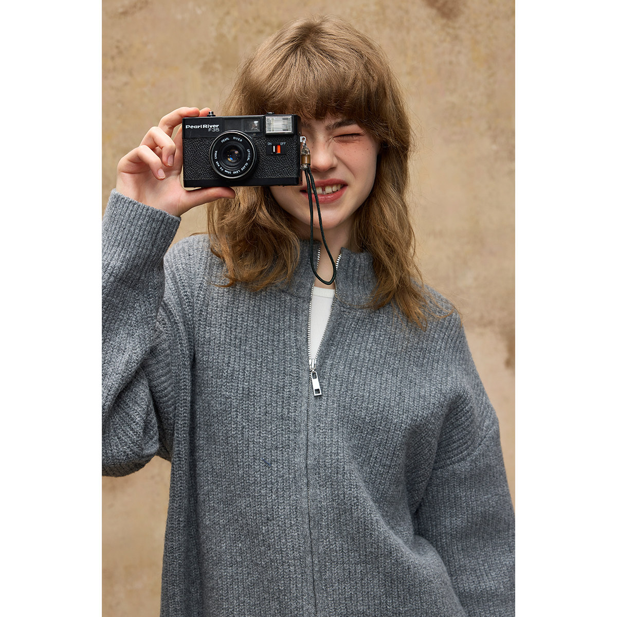 唐狮2026春季新款情侣毛衣针织开衫立领拉链韩系休闲外套百搭学生