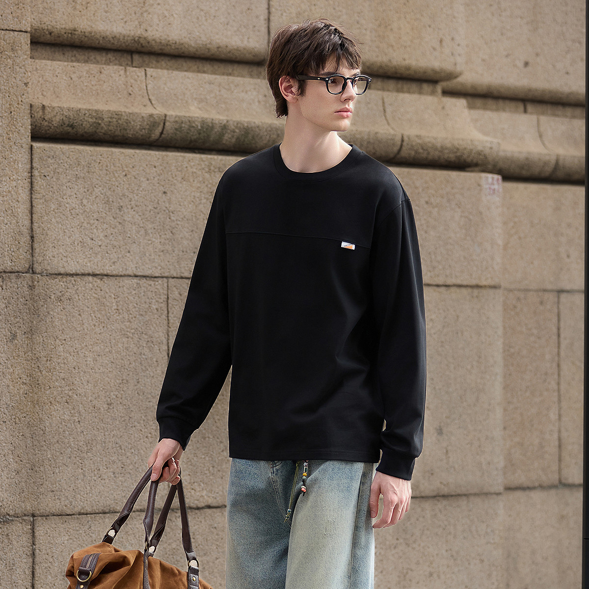 唐狮男士长袖T恤2025秋季新款潮流宽松圆领青少年黑色打底衫上衣
