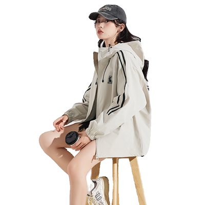 唐狮户外运动休闲防水面料女外套