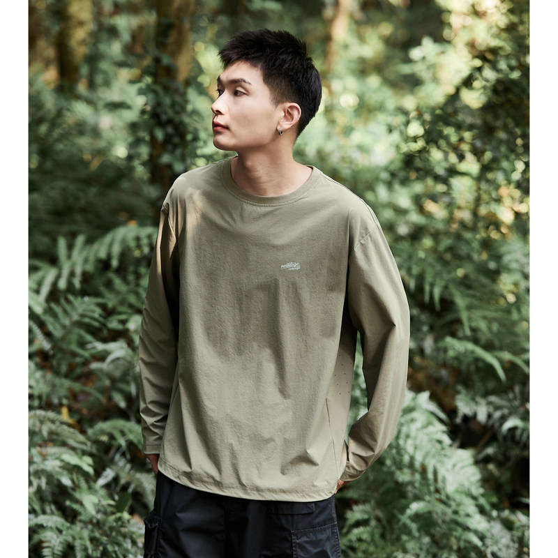 唐狮新款长袖T恤男款男左胸小细节速干休闲舒适男生圆领长袖T恤