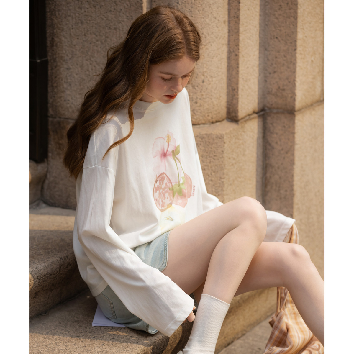 唐狮2026春季新款长袖T恤女设计感独特薄款打底衣时尚宽松休闲风