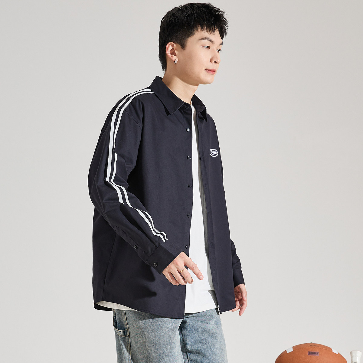 唐狮2024秋新款男翻领三条杠文字绣花长袖运动宽松休闲百搭衬衫男