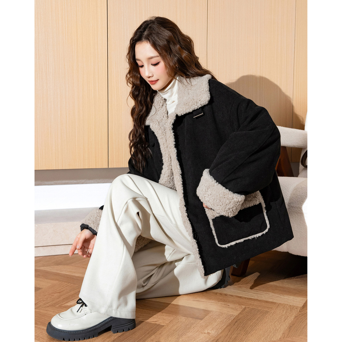 唐狮2024冬季新款外套女翻领灯芯绒拼接仿羊羔毛外套超好看爆款