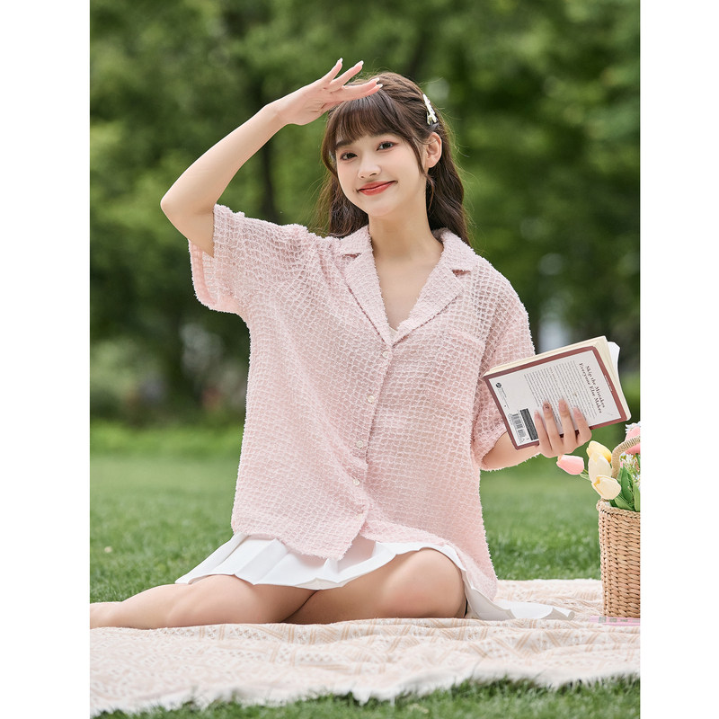 唐狮2024夏季新款短袖衬衫女粉色格子镂空薄衬衣宽松百搭今年流行