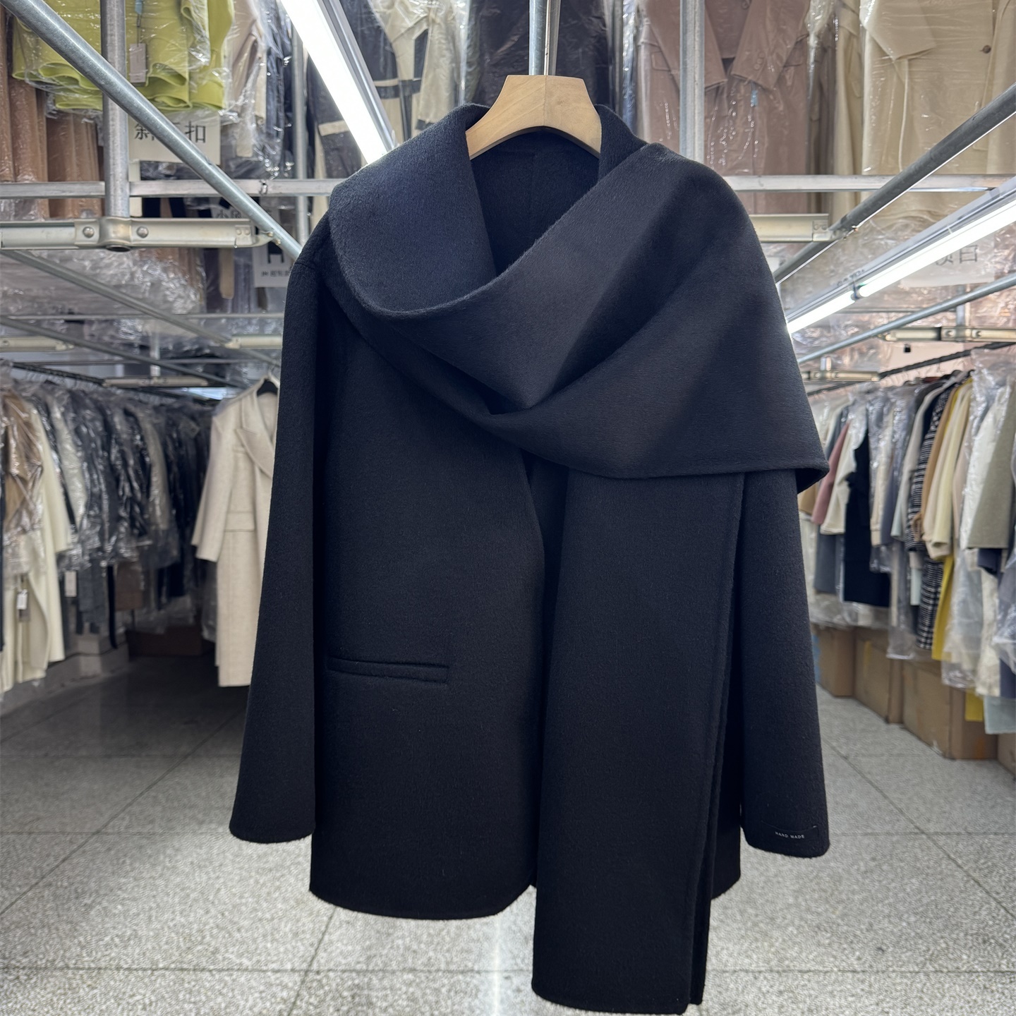 黑色围巾双面羊毛大衣女短款2025年秋冬新款韩版时尚气质毛呢外套