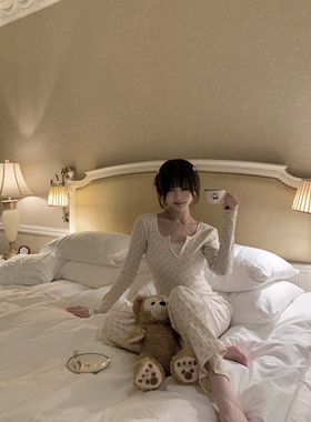 ROUGE DIAMOND小熊软糖/bm印花长袖t恤宽松长裤套装睡衣家居服