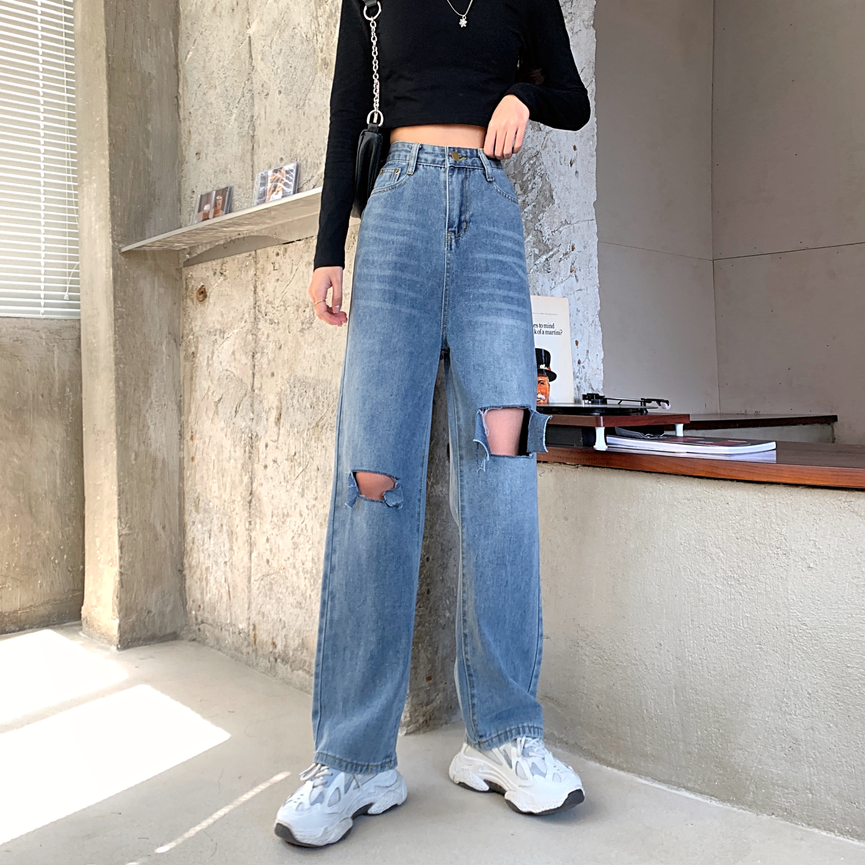 Real shot of summer new high waist radish pants Korean straight tube jeans with holes in women's loose wide leg light color