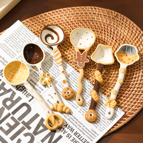 可爱陶瓷勺子卡通釉下彩汤匙调羹