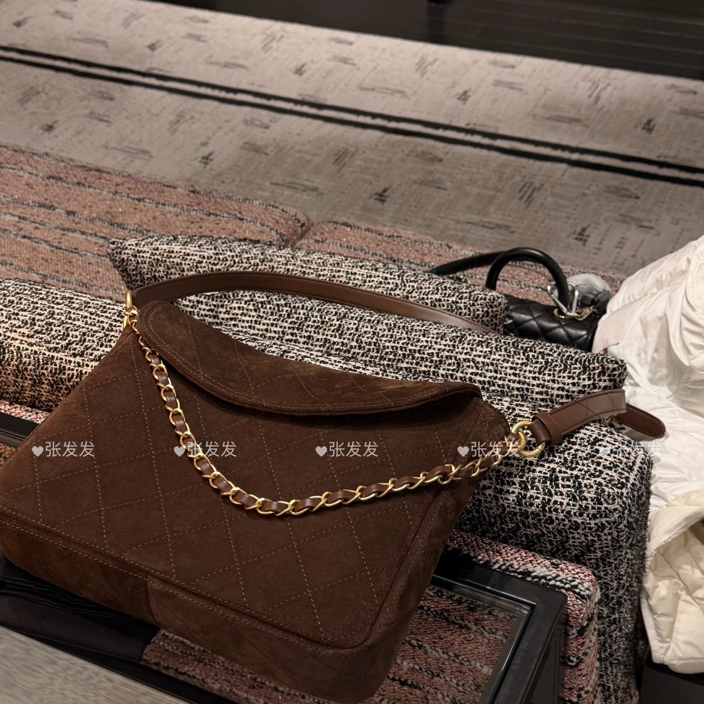 张发发26c早春菱格链条邮差包