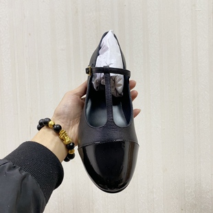 GR家莞产好货真皮法式复古赫本风一字扣带玛丽珍女鞋 小香风粗跟
