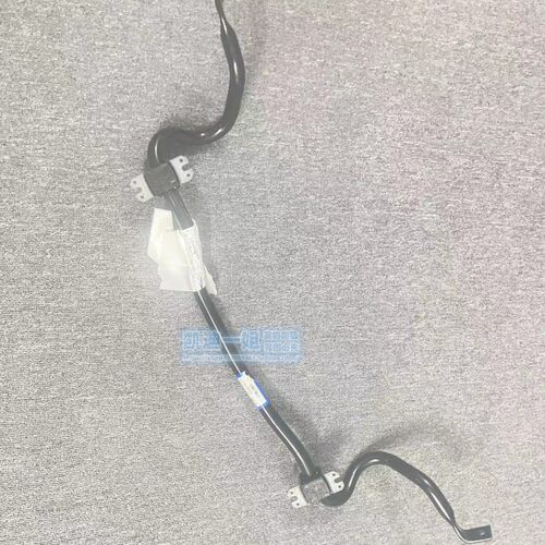 适用于13-18款凯迪拉克XTS前平衡杆总成 前平衡杆胶套 前稳定杆