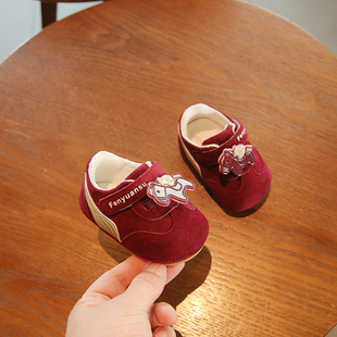2025春季新款一岁男宝宝学步鞋软底红色6到12个月婴幼儿鞋子春秋8